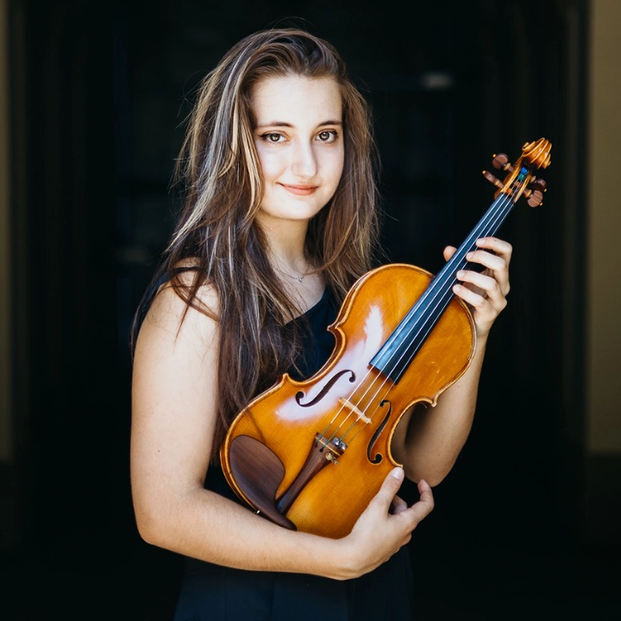 Sara Rosati — Violin